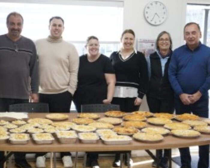Bibby-Ste-Croix volunteers with Lotbinière Women's Center for International Women's Day